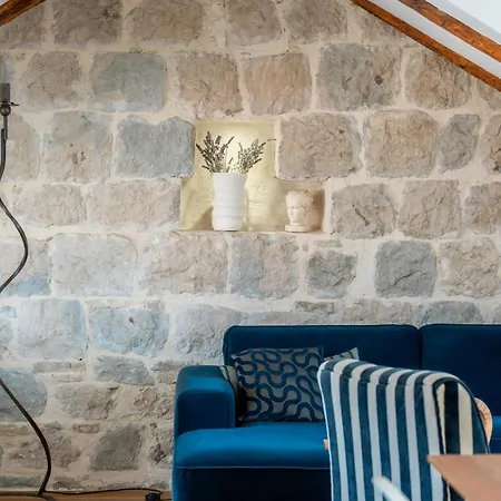 Luxury Blue On Riva Promenade