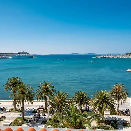 Apartament Luxury Blue On Riva Promenade